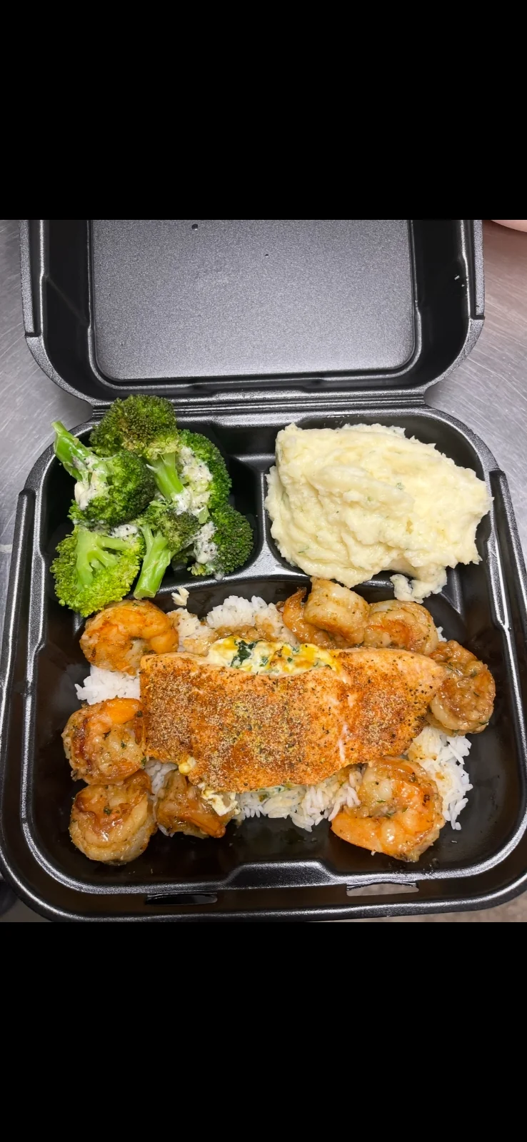 Seafood Rice, seafood served at Big Bacon's soul food restaurant in Phoenix, AZ
