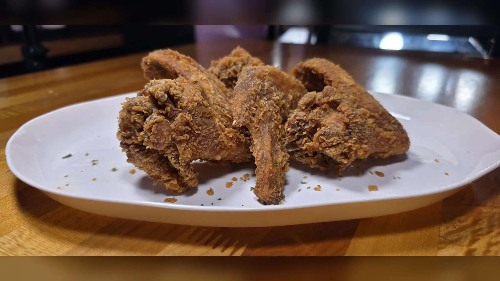 Fried Chicken Wings, chicken on the Chicago soul food menu in Phoenix, AZ